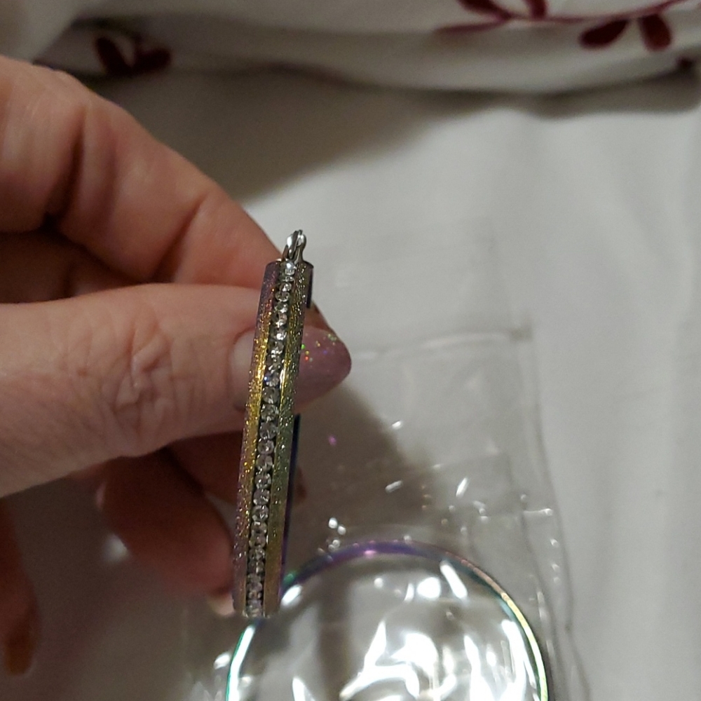 NIB HOOP EARRINGS